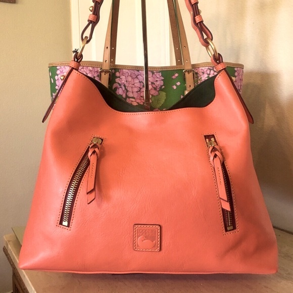 Dooney & Bourke Handbags - Brand new Florentine Dooney & Bourke Cooper Hobo bag in Salmon
